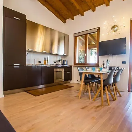 Il Sole Appartement *